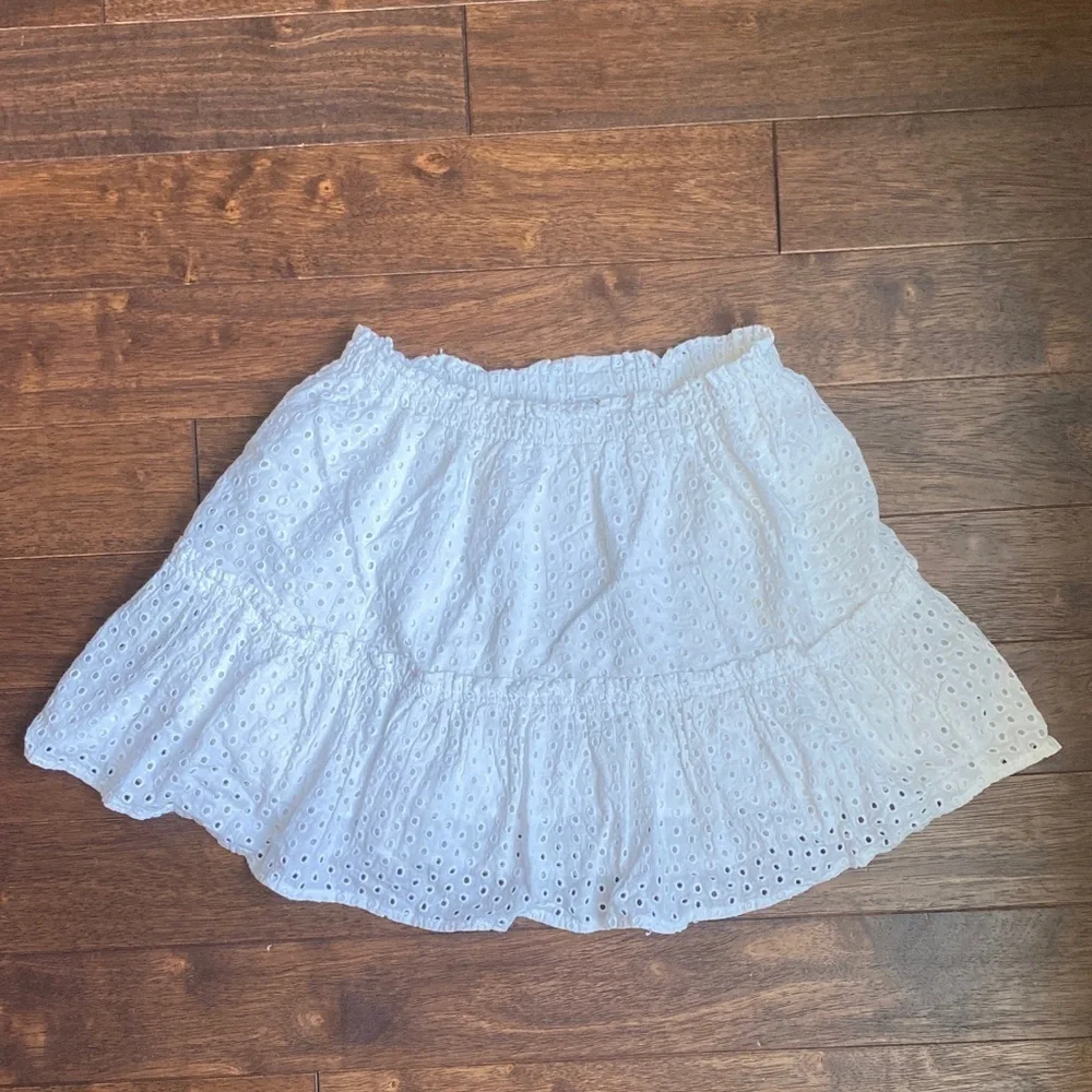 Adorable White Eyelet Skirt for Kids